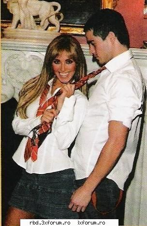 rbd:la familia game lu_trendy scris: poncho ardilla treaba saruta annie ] 