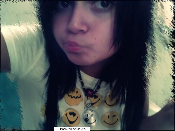 poze noi zooey toons bu?:>nu cred ceva minor. sincer firma destul mare. chiar ieri mi-am cumparat