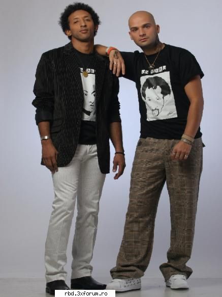 Alb Negru - Karla - Muzica