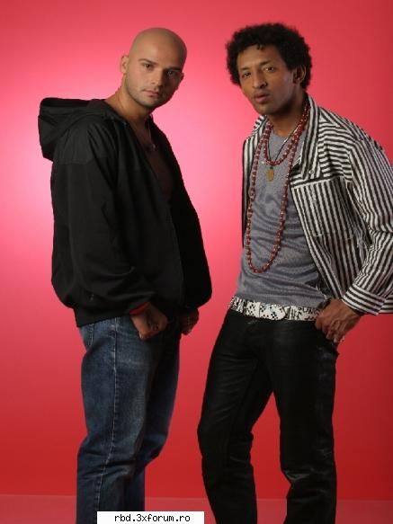 Alb Negru - Karla - Muzica