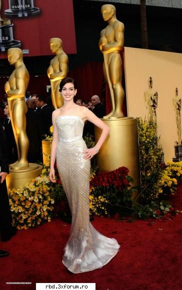 Anne Hathaway - lov3 - Fav' actors