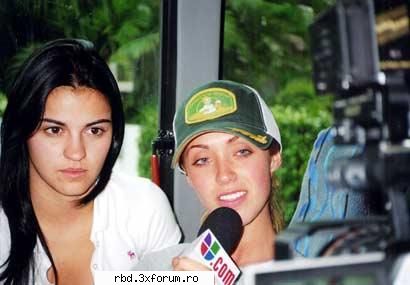 vreau o poza q anhi s dulce d knd erau ele mai mici be first