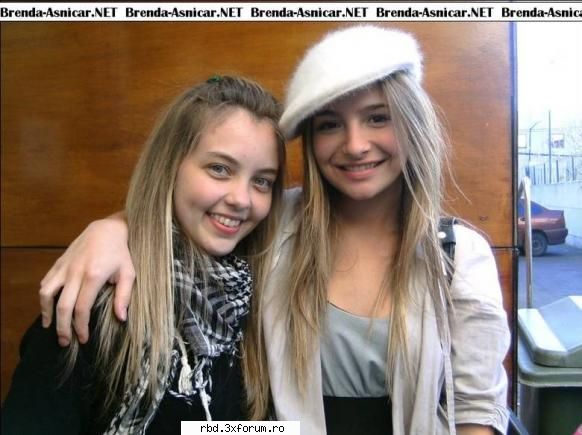 Brenda Asnicar - Miley Peace - Muzica