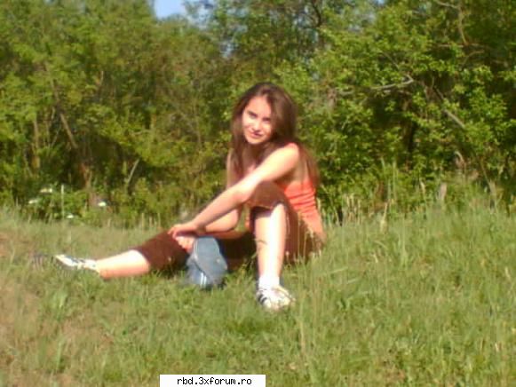 hi...yo st dadootza am 14 ani sunt din vl. imi place rbd si vreau s imi fc noi prieteni.. :hi: poze