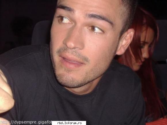 poncho : uckercito ! ce-are mah copilu asta ?  rbd:la familia game