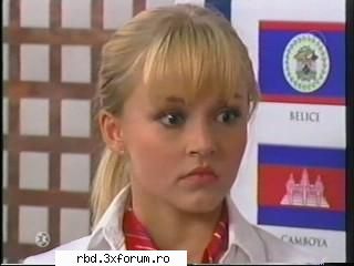 vico : esti bine ? ( se uita la may ) :uimit: rbd la familia [joc]